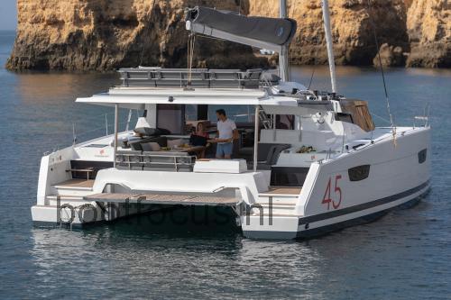 Fountaine Pajot New 45 beoordelingen en specificaties